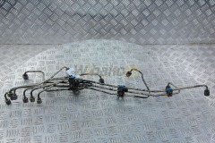 Injection pump fuel lines  6CT8.3